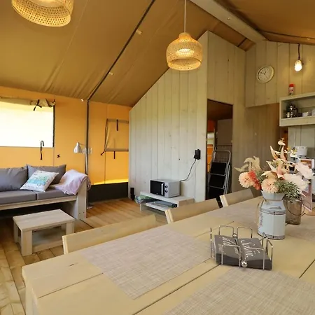 Landgut Voigtsmühle Glamping Lodge Villa Veranda XL 1 Friedland  Exterior foto
